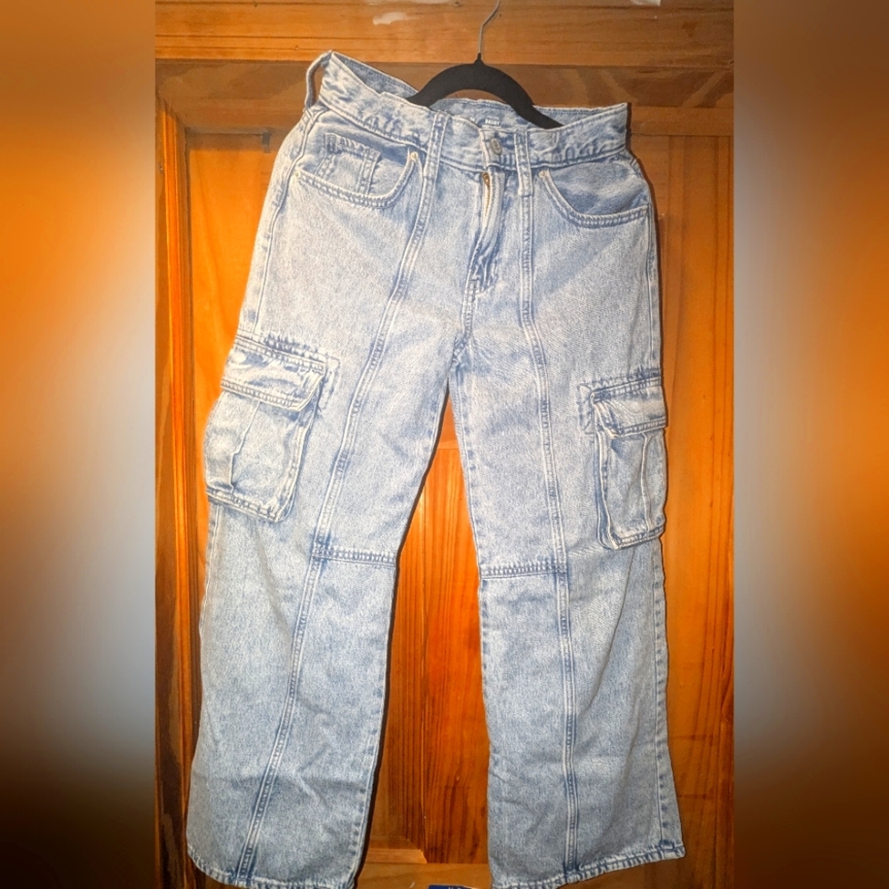 Girls Old Navy Cargo Jeans